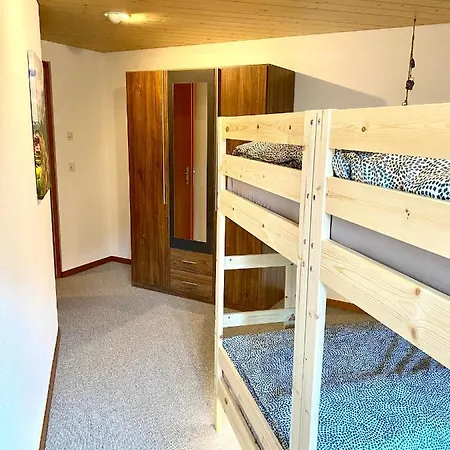 Aareschlucht- Grandiose Aussicht Fuer 2-6 Pers. 아파트