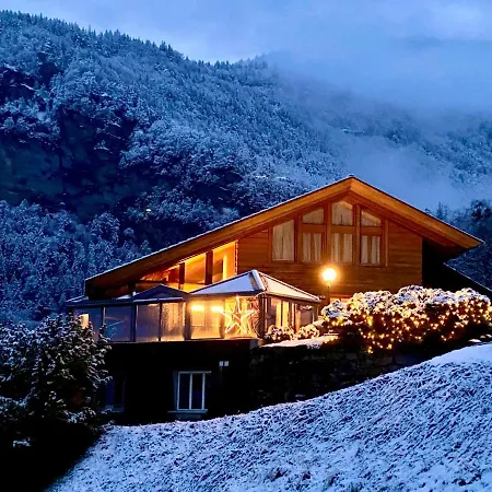 Aareschlucht- Grandiose Aussicht Fuer 2-6 Pers. 아파트 *