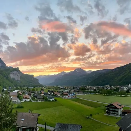 Apartment Aareschlucht- Grandiose Aussicht Fuer 2-6 Pers.